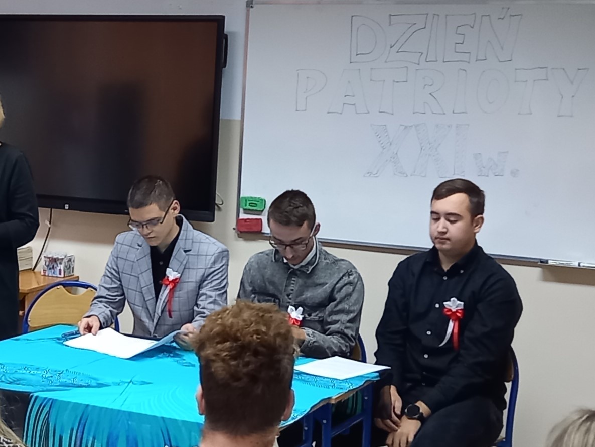 2024 11 12 czytanie Mrożek 2